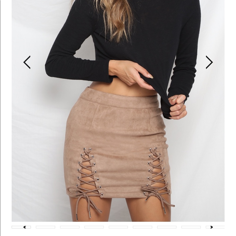 Revolve BROMLEY MINI SKIRT